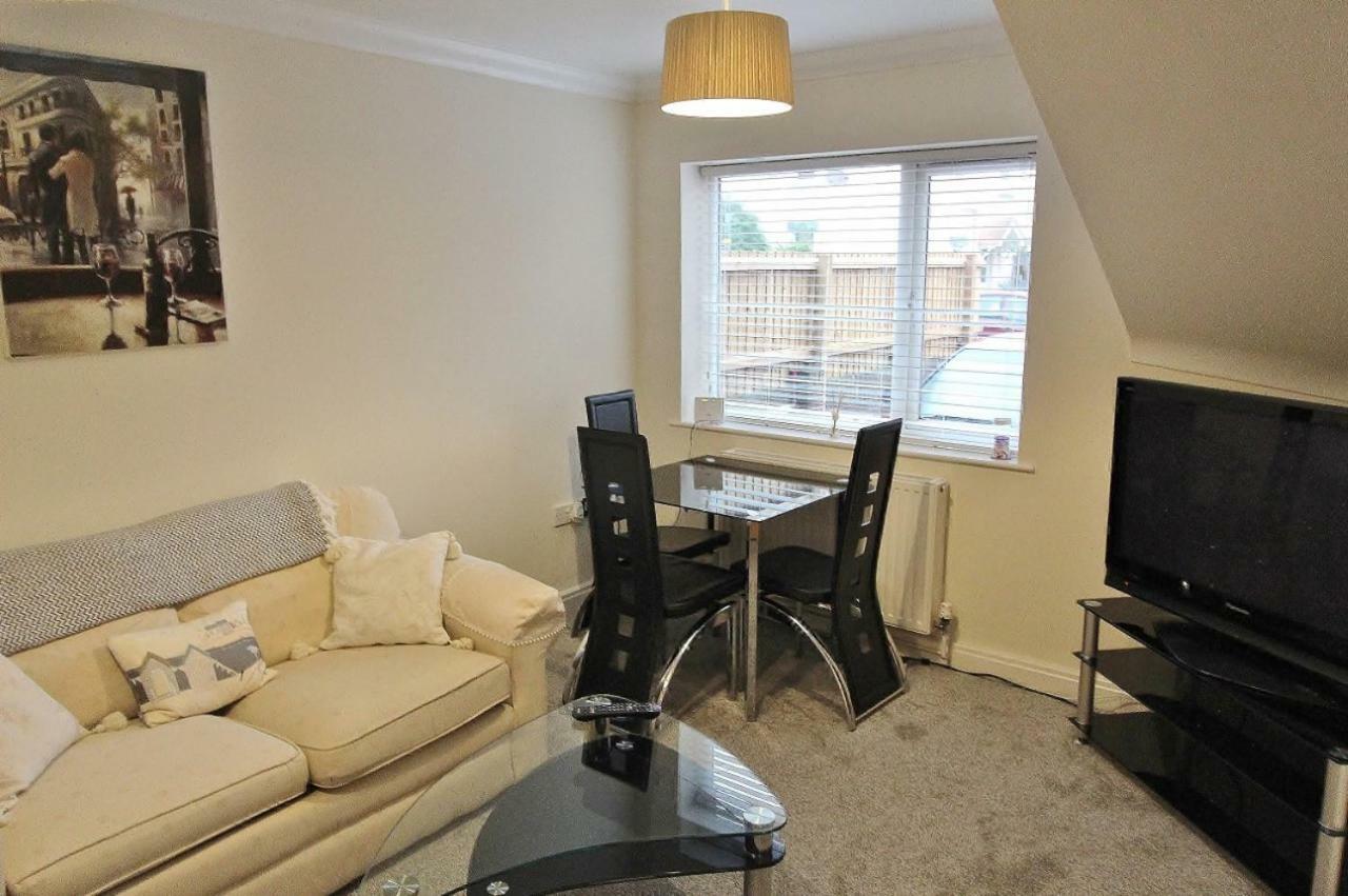 94A Flat 1Gladstone Road East Apartment บอร์นมัธ ภายนอก รูปภาพ