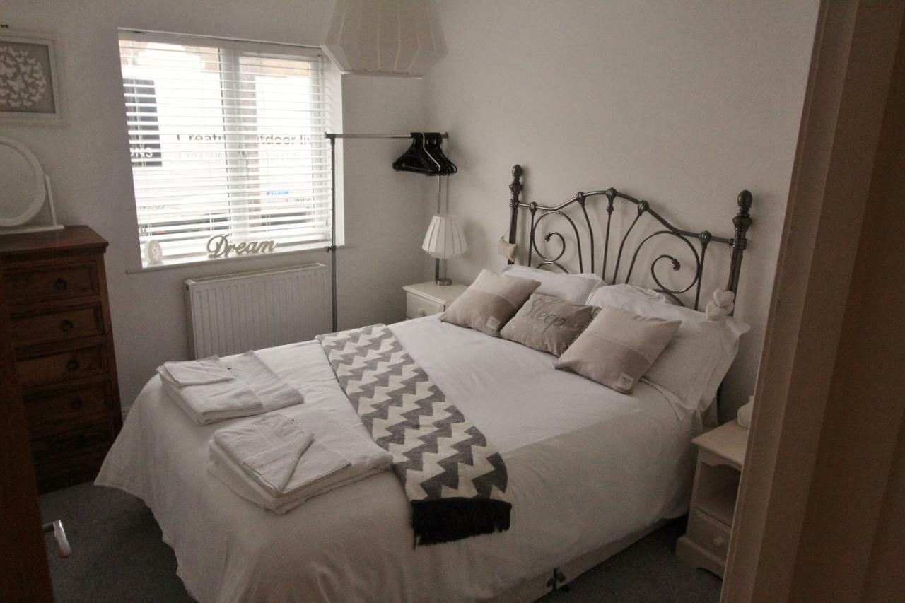 94A Flat 1Gladstone Road East Apartment บอร์นมัธ ภายนอก รูปภาพ
